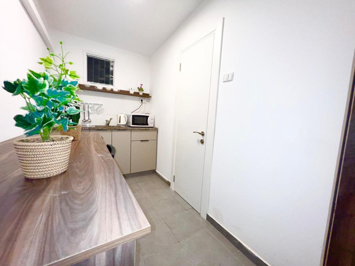 Aspentlv - Hacarmel Market Apartments & Studios Tel Aviv Esterno foto