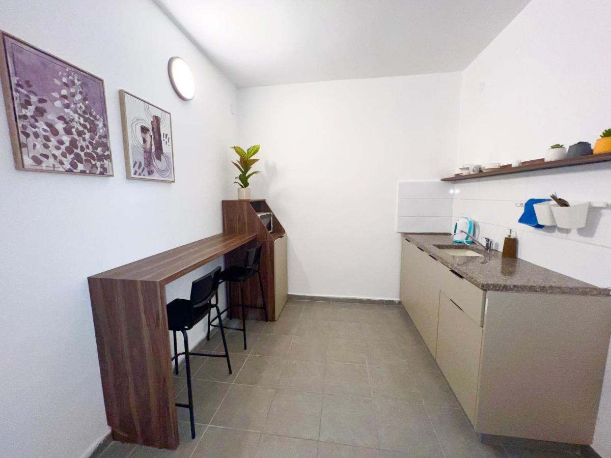 Aspentlv - Hacarmel Market Apartments & Studios Tel Aviv Esterno foto