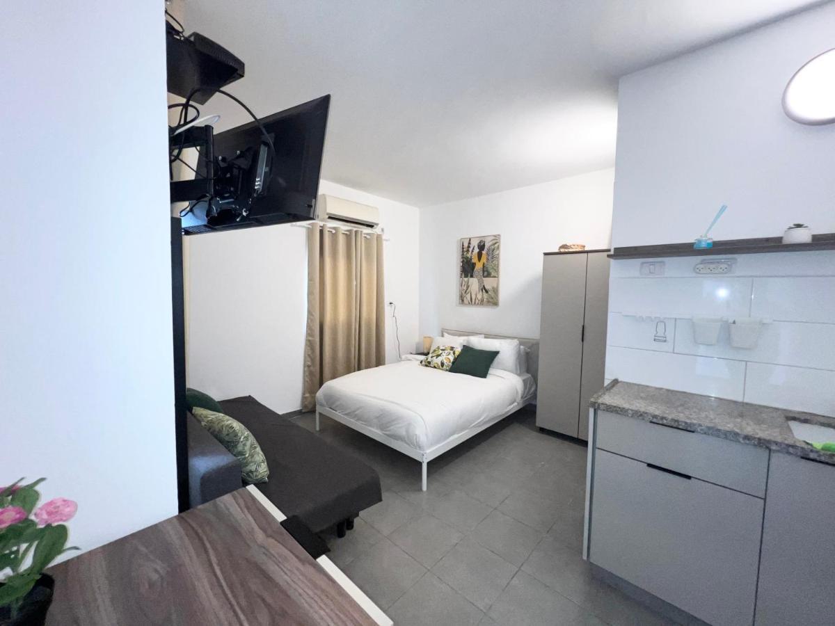Aspentlv - Hacarmel Market Apartments & Studios Tel Aviv Esterno foto