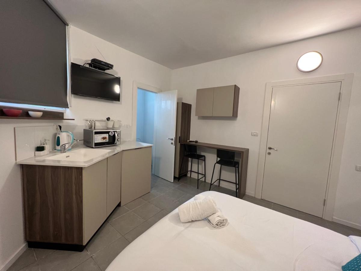 Aspentlv - Hacarmel Market Apartments & Studios Tel Aviv Esterno foto