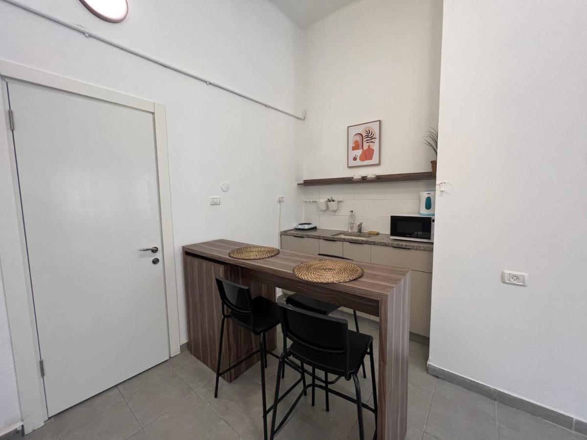 Aspentlv - Hacarmel Market Apartments & Studios Tel Aviv Esterno foto
