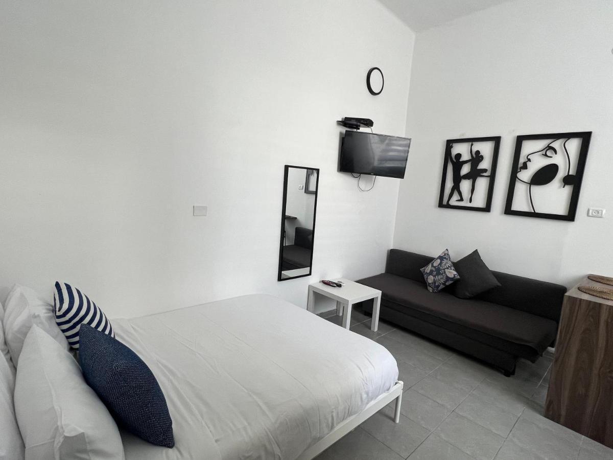 Aspentlv - Hacarmel Market Apartments & Studios Tel Aviv Esterno foto