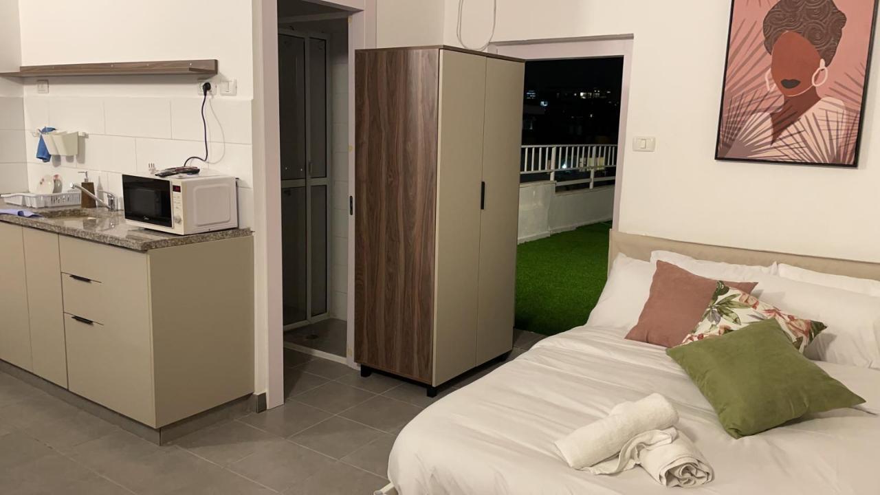 Aspentlv - Hacarmel Market Apartments & Studios Tel Aviv Esterno foto